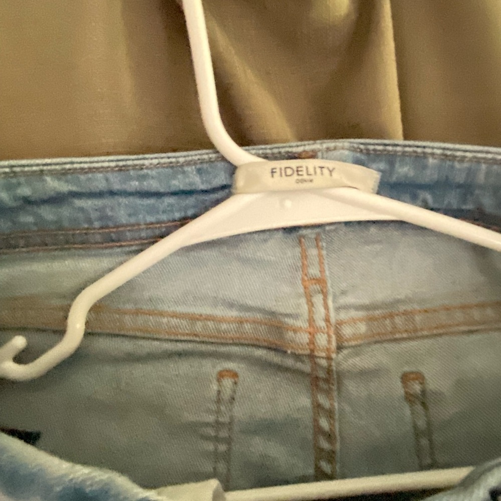 Jeans - Picture 3 of 5